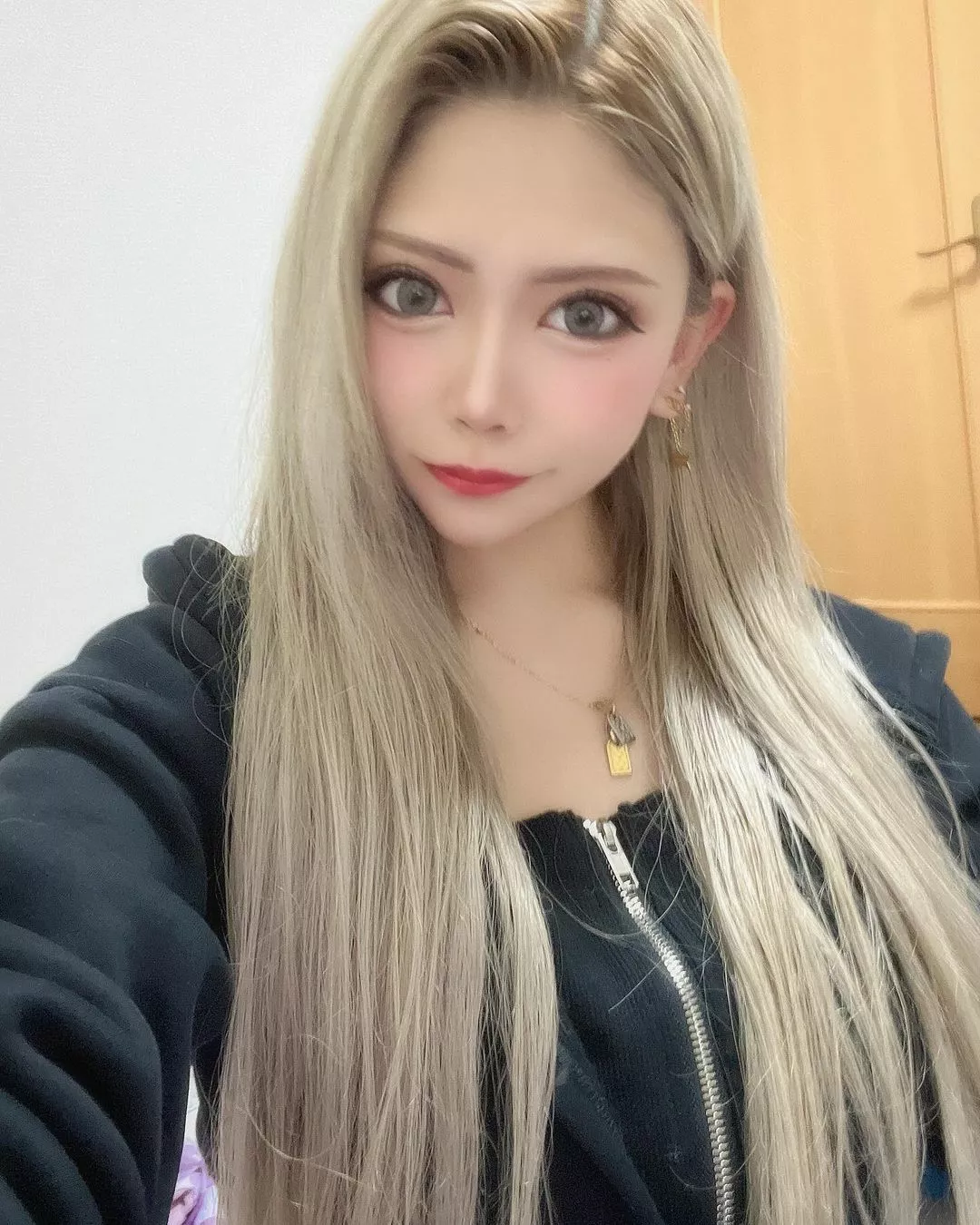 芹奈