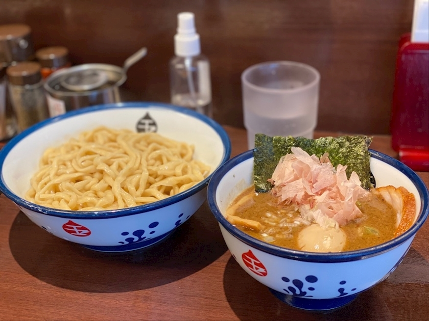 みき
