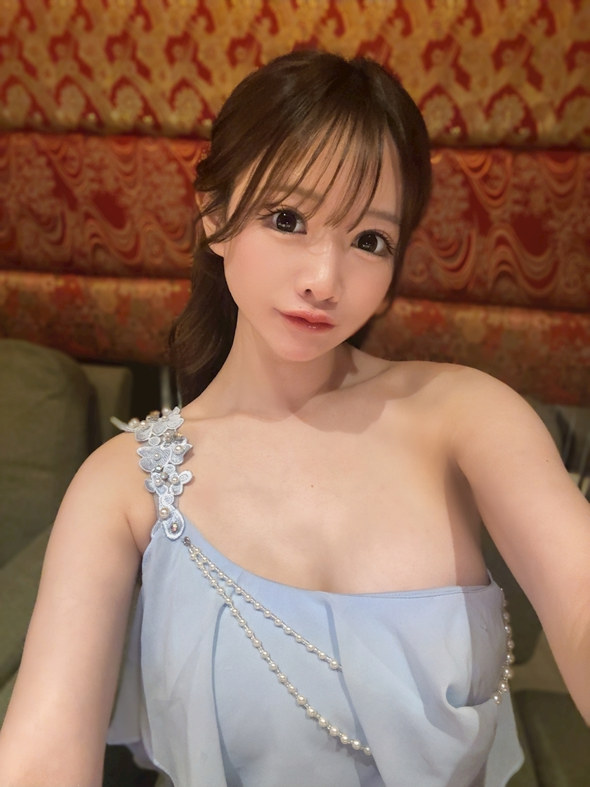 葉月 りほ