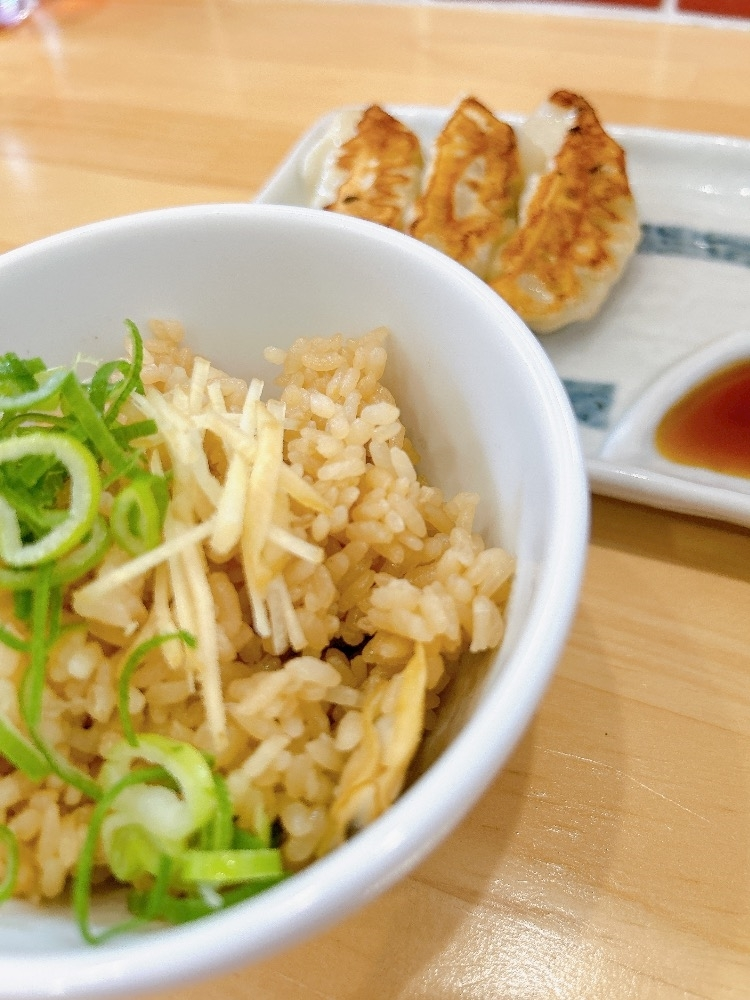 愛川 ゆず