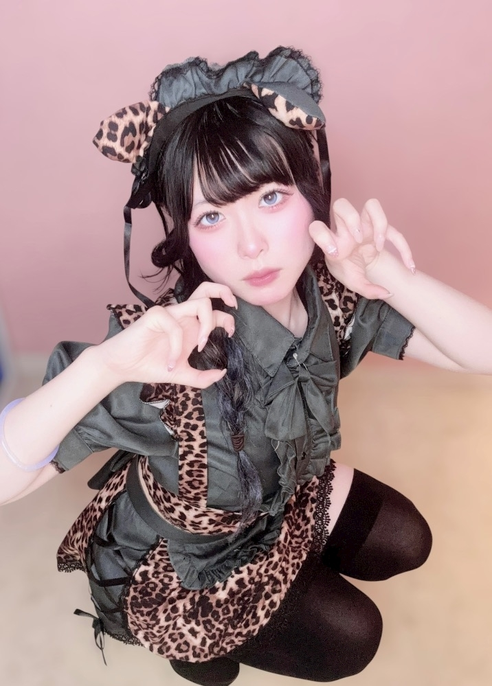 にゃる