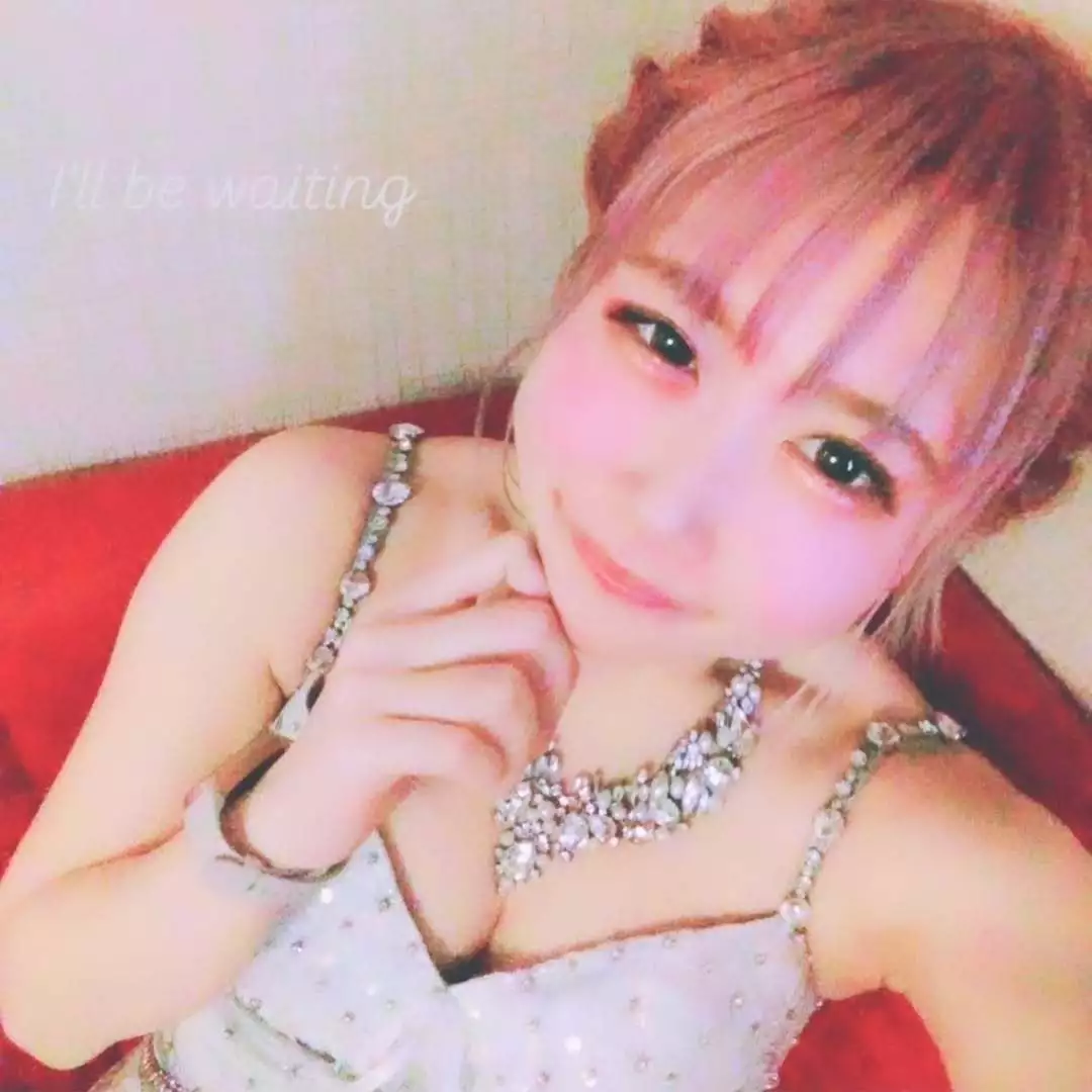 あや