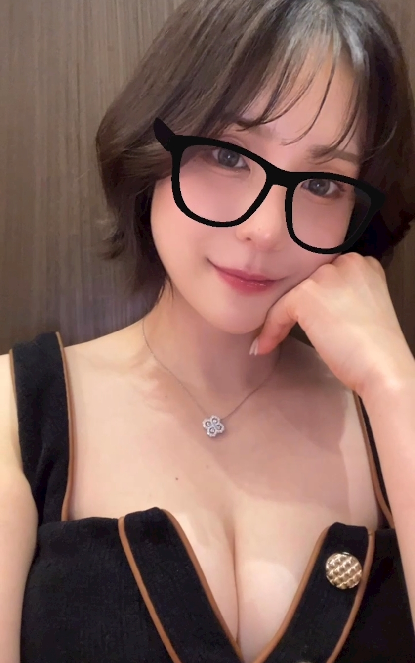 黒川 すみれ