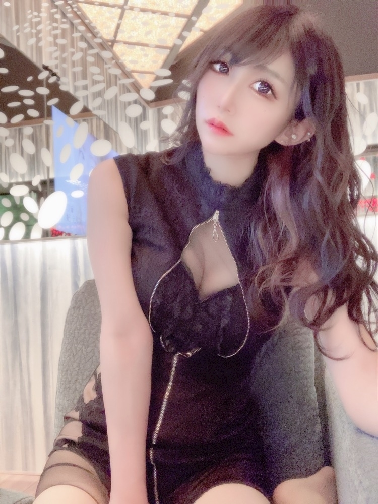 雛咲 のあ