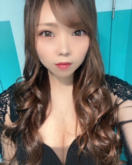 夏樹 あや