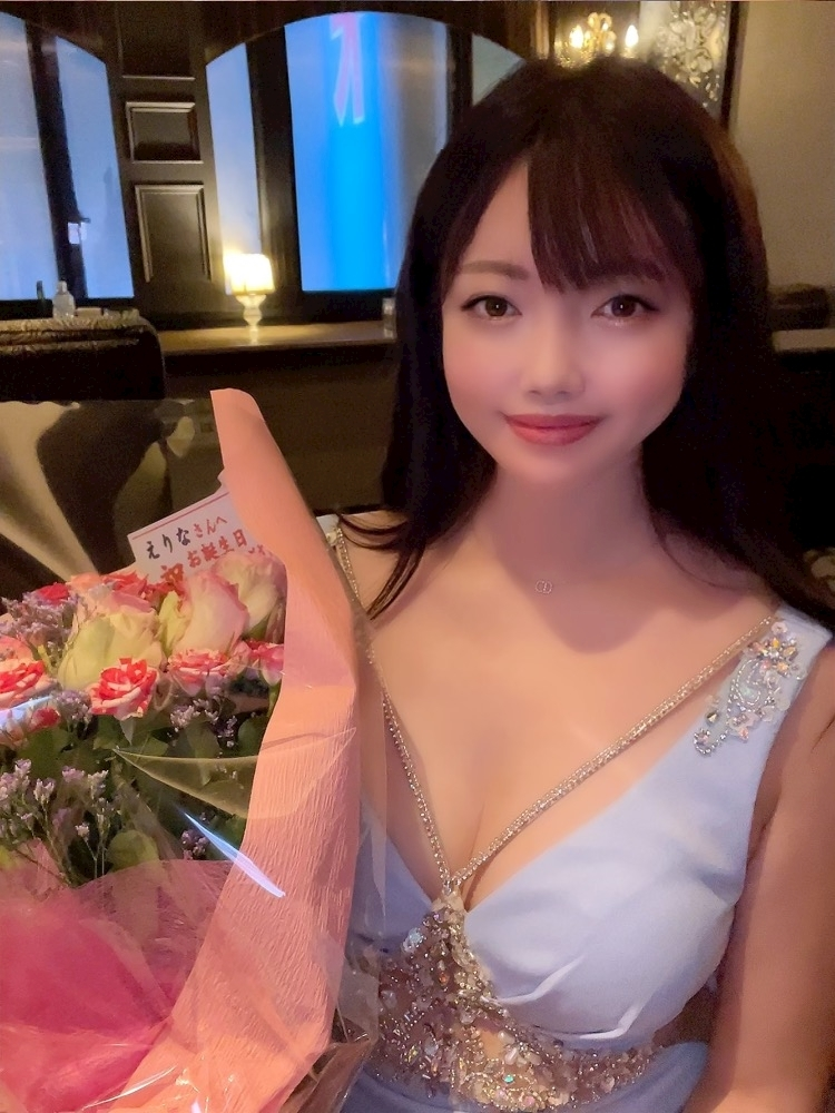 妃 えりな