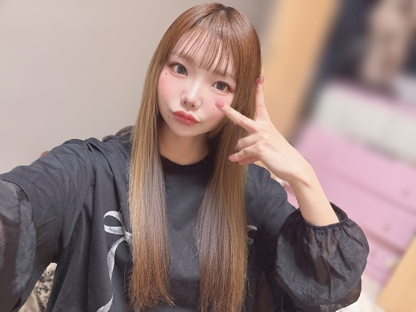 あみな