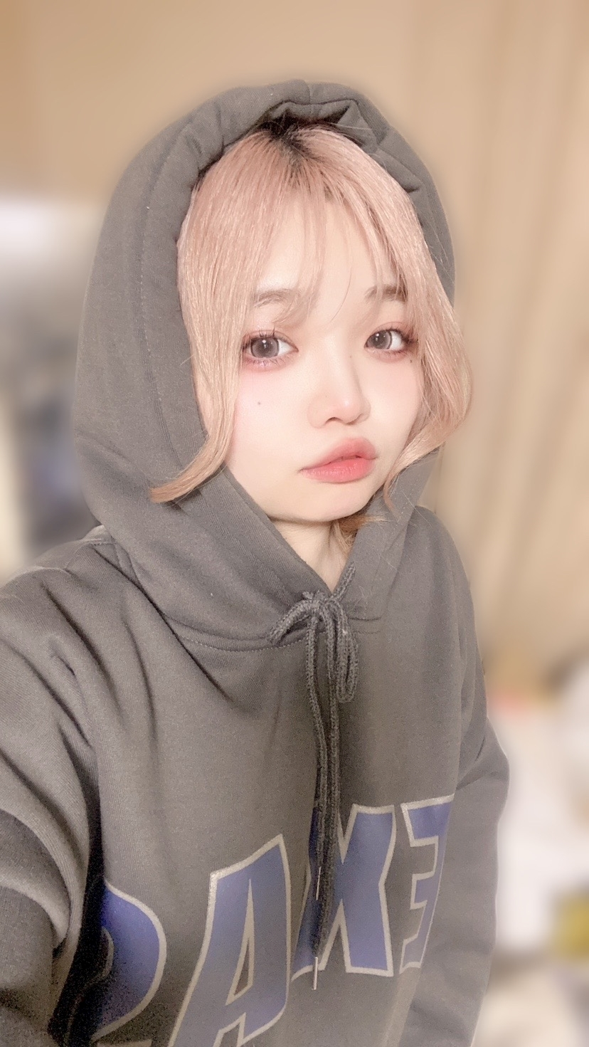 美吉 アユム