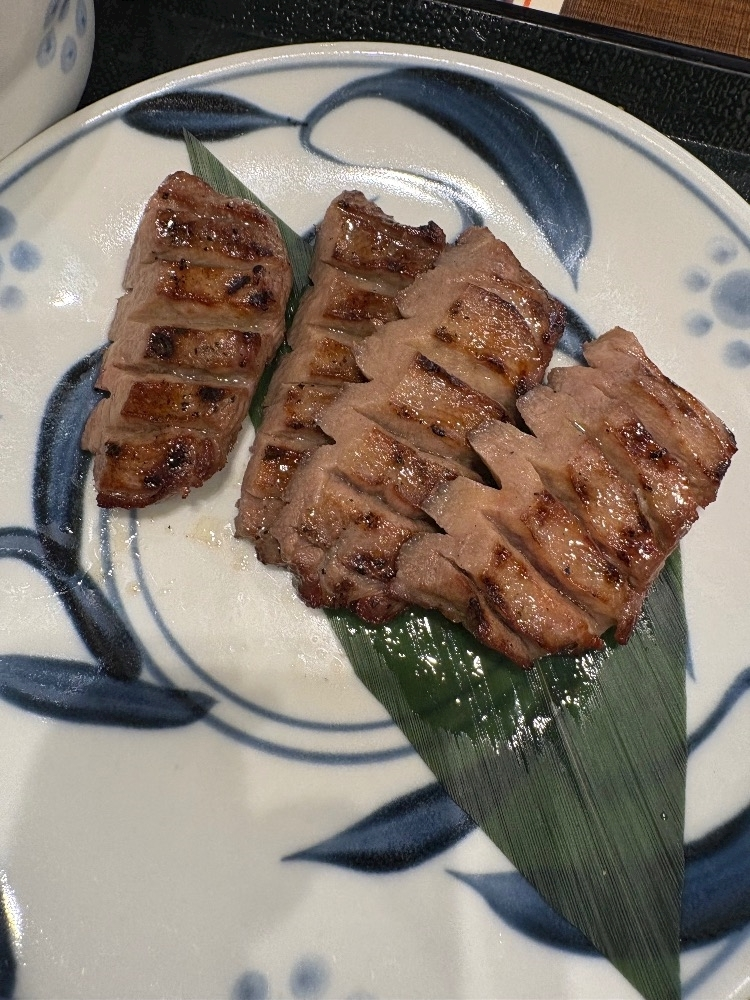 佐野 エマ