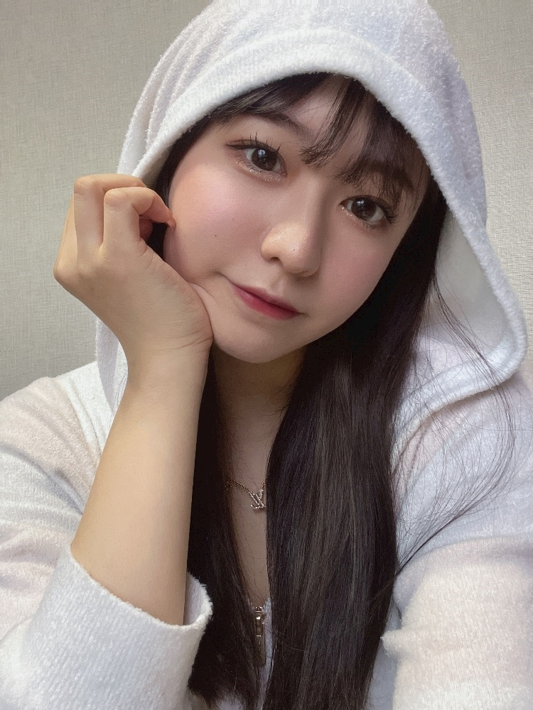 七瀬 華音