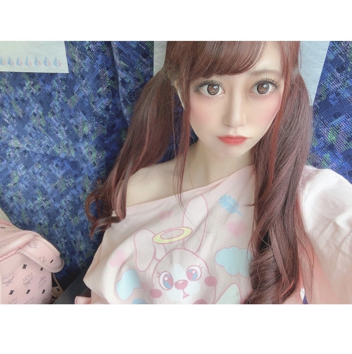 みあ