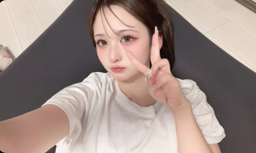 真白 あい