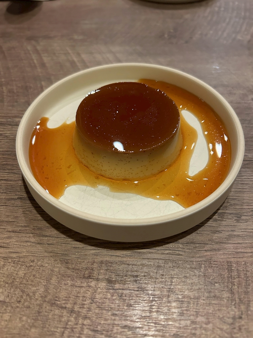 泉 りさ
