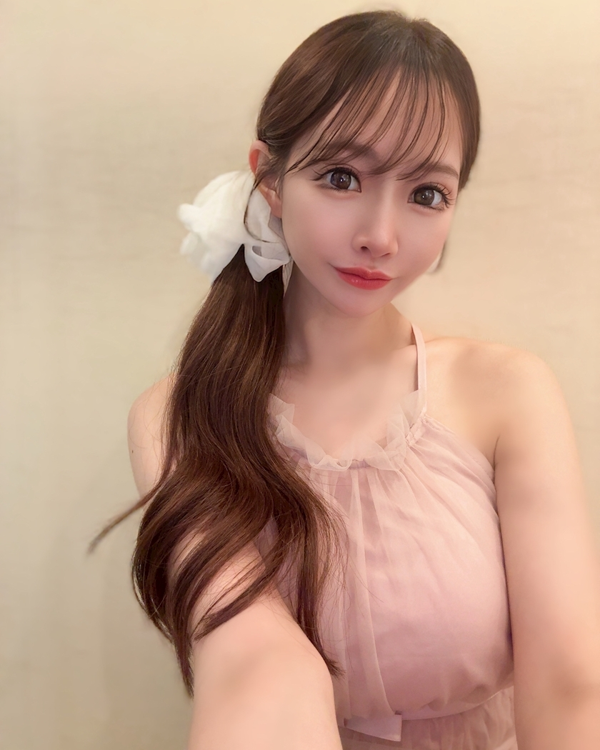 葉月 りほ