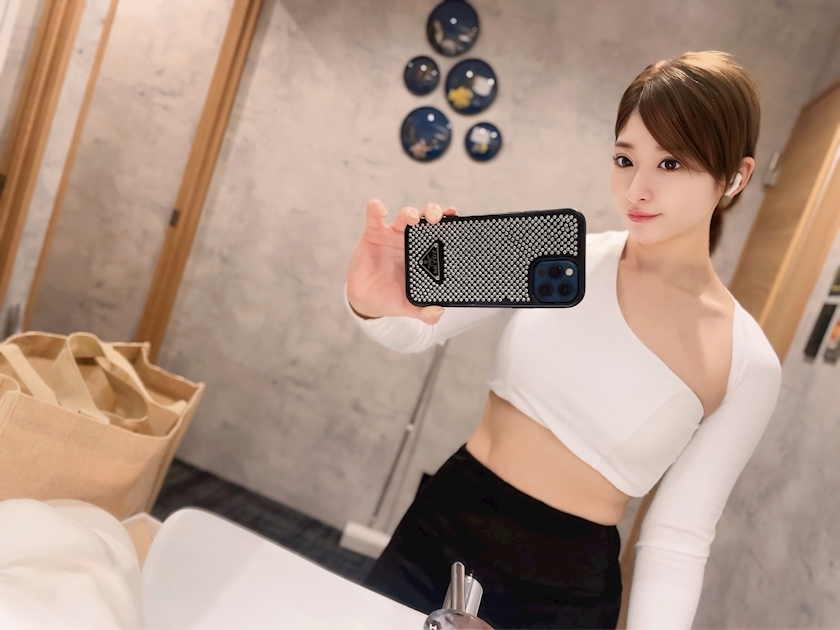 美波 あいか