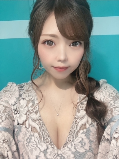 夏樹 あや
