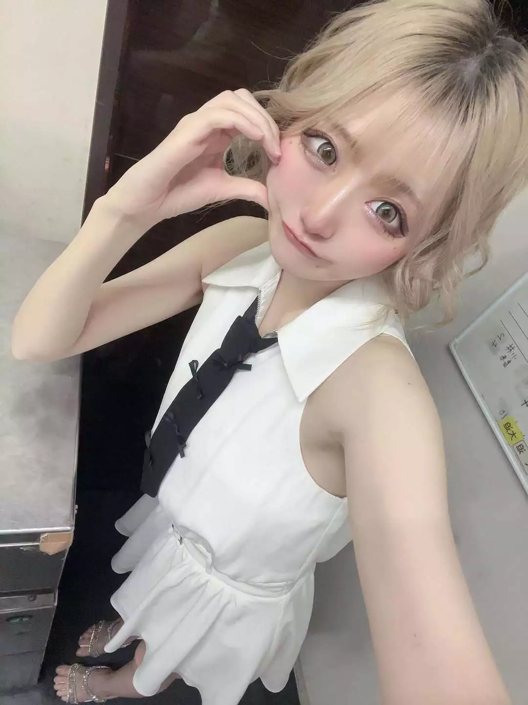 雛鶴 めい