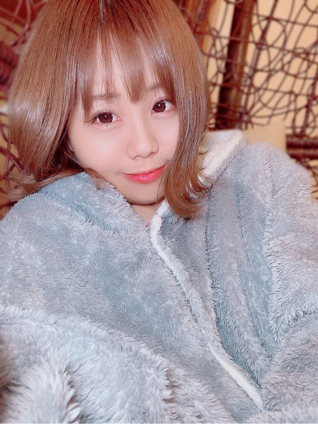 一条 彩由