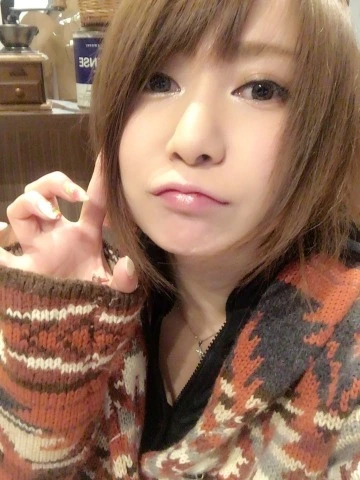 蓮見 リア