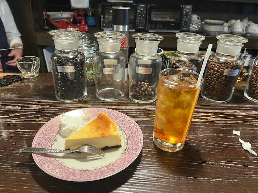 乙川 ゆあ