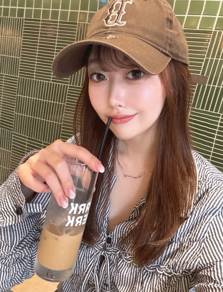 乙川 ゆあ