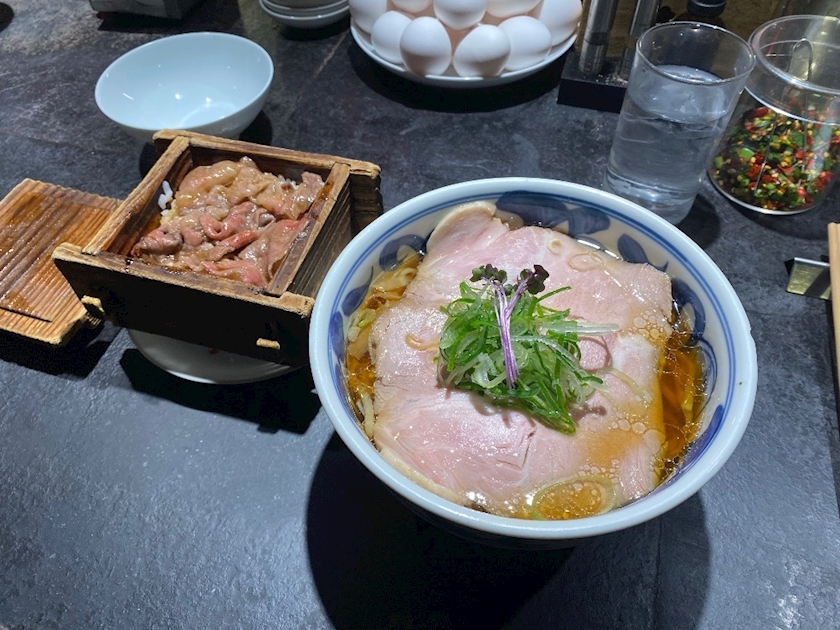 みお