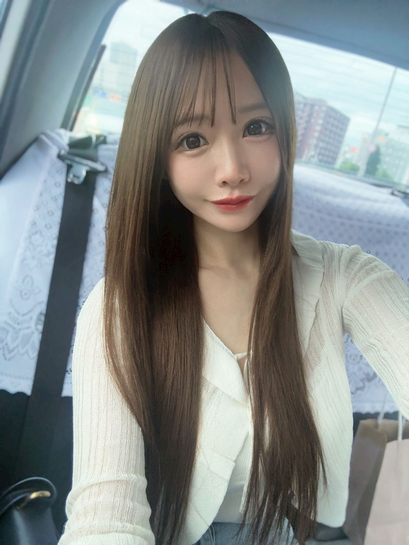 葉月 りほ