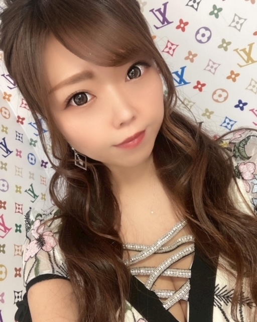 夏樹 あや