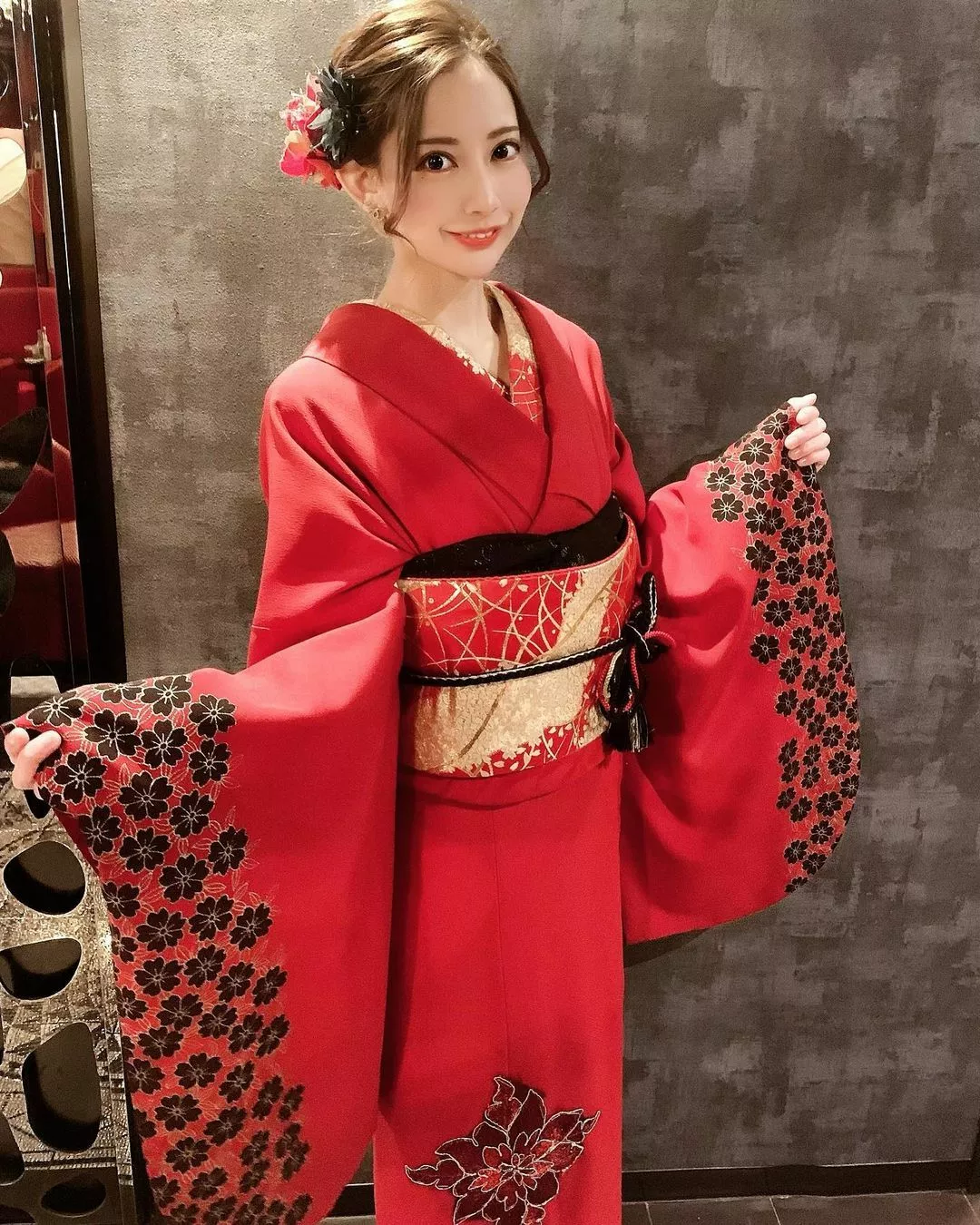 真野 ゆりあ