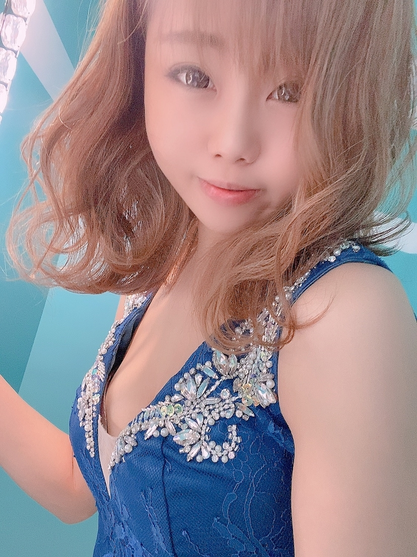 一条 彩由