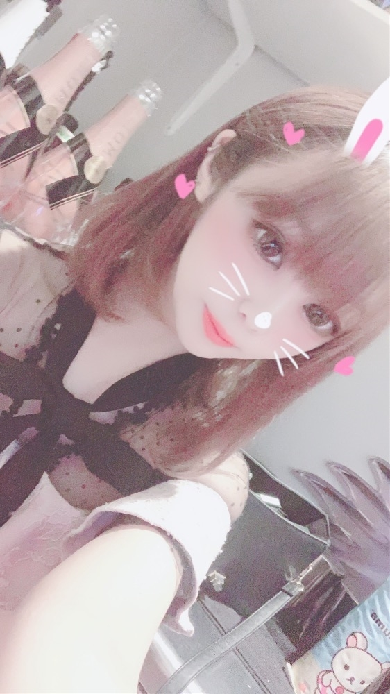 小川 真央