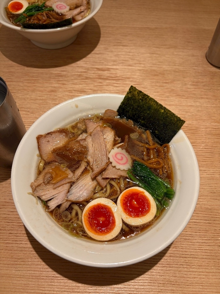 マコト