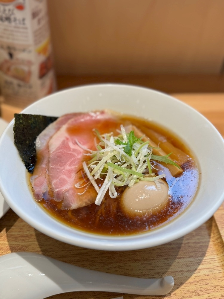 美月 ひな