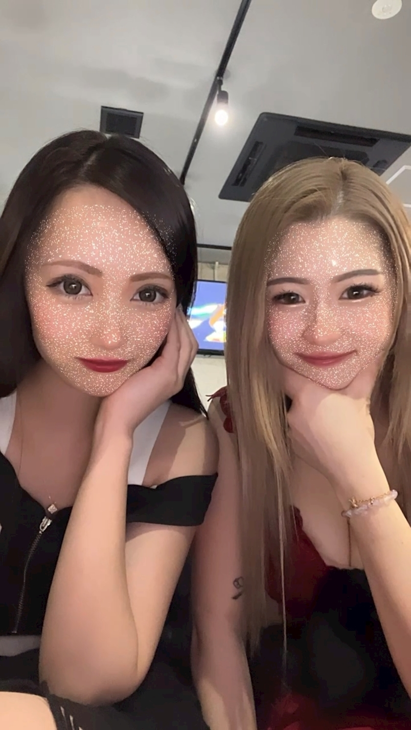 あや