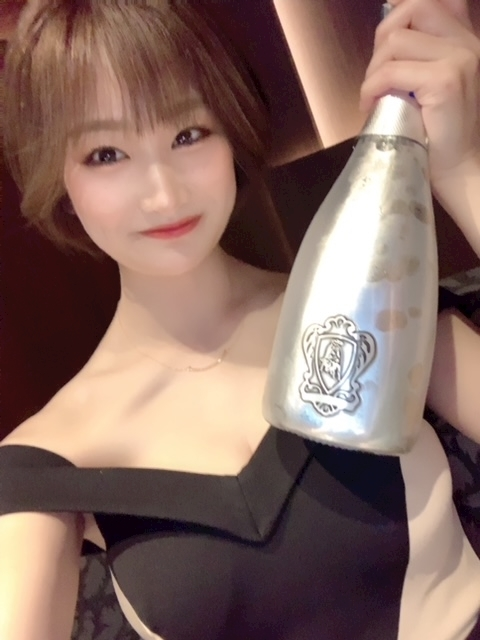 妃乃 すず