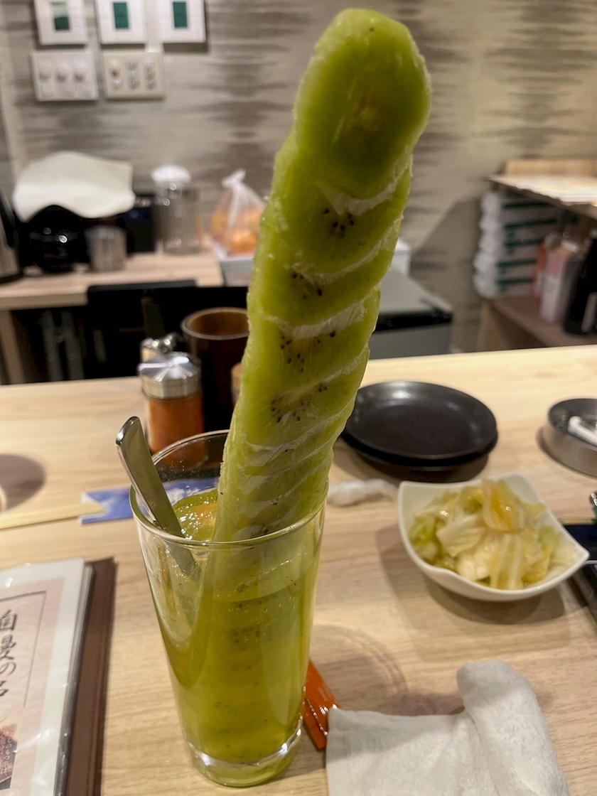 黒輝 りさ