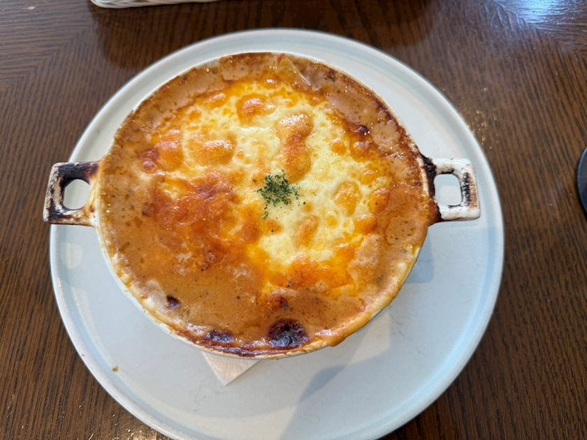 朝倉 しおり