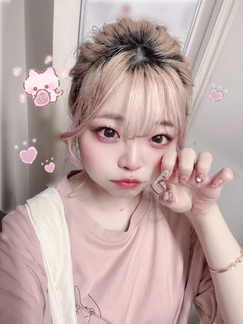 美吉 アユム