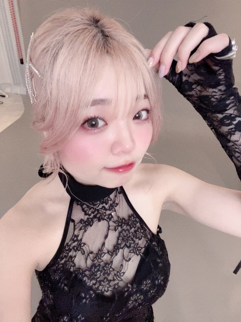 美吉 アユム