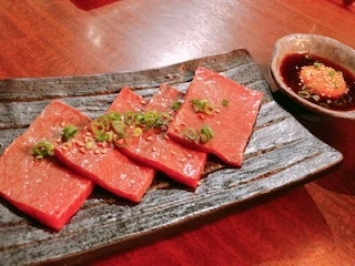 あや