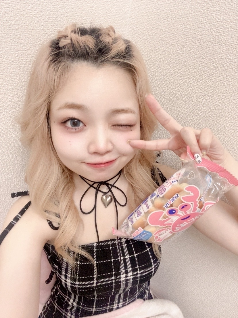 美吉 アユム