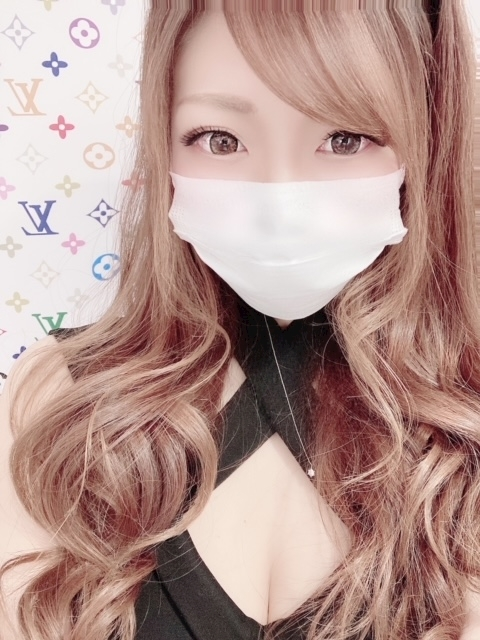 夏樹 あや