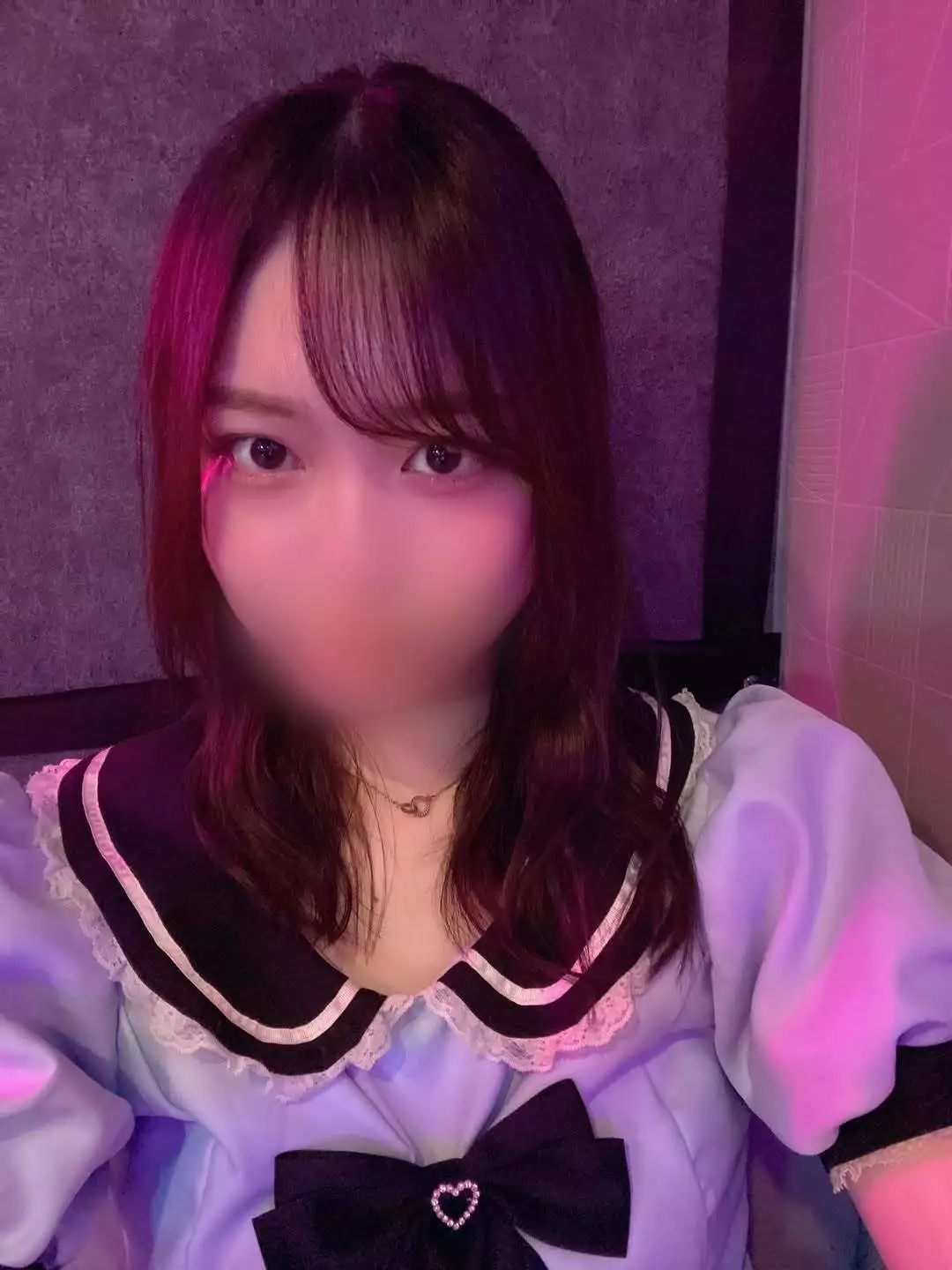 にこ