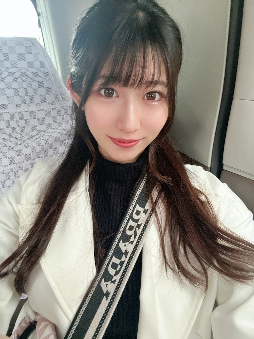 天乃 りさ