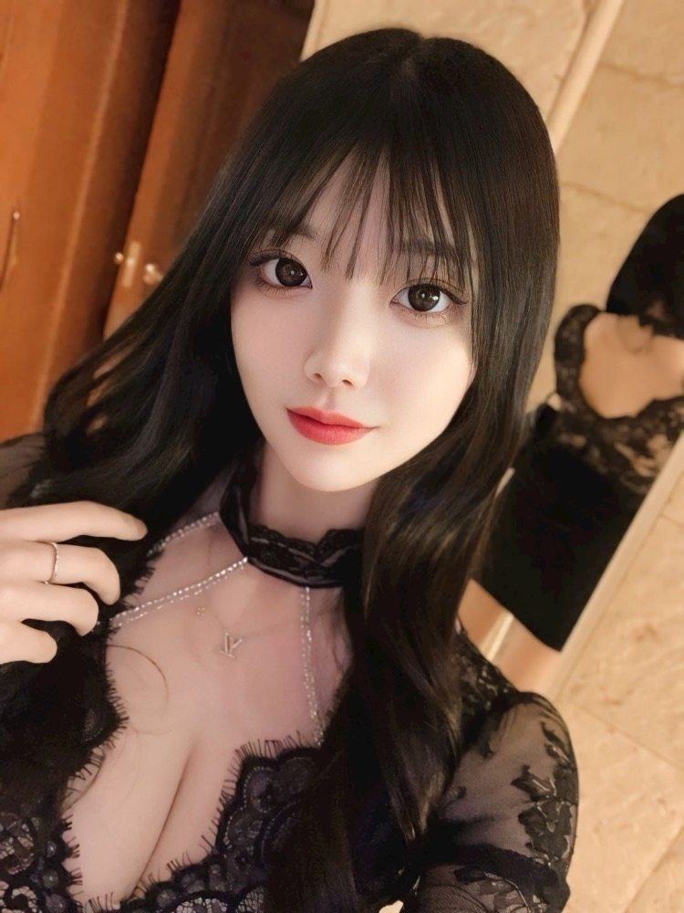 三鷹 真綺