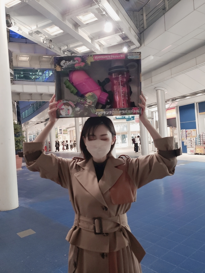 エミ （スタッフ）