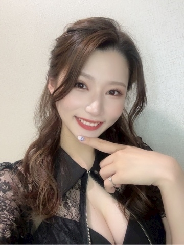 足立 はな