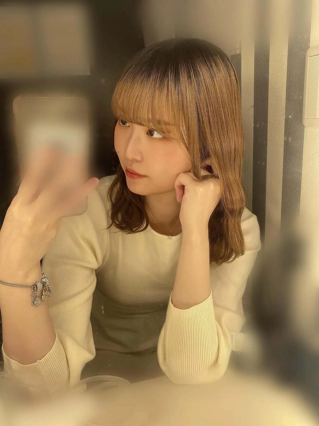 にこ
