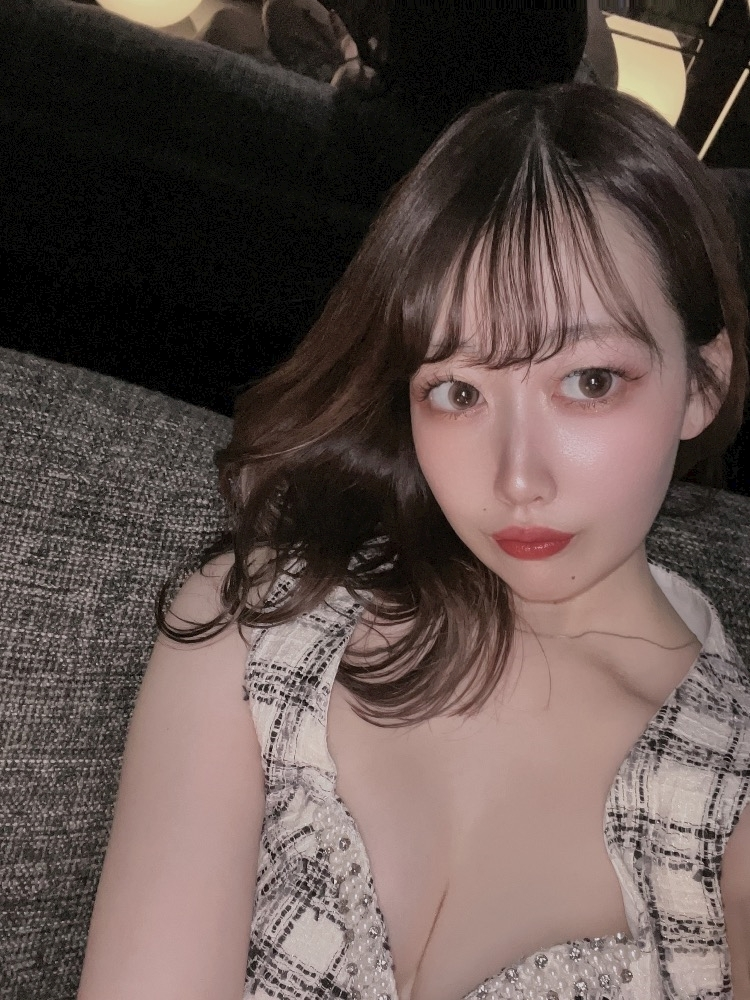 乙川 ゆあ