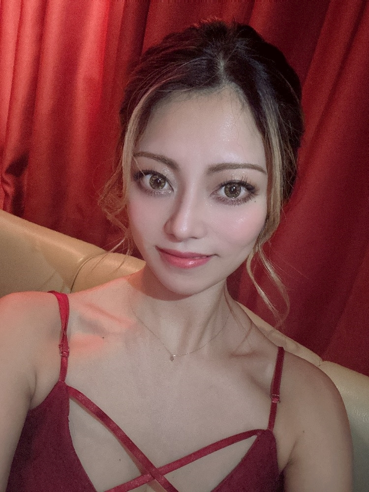 綾瀬 彩